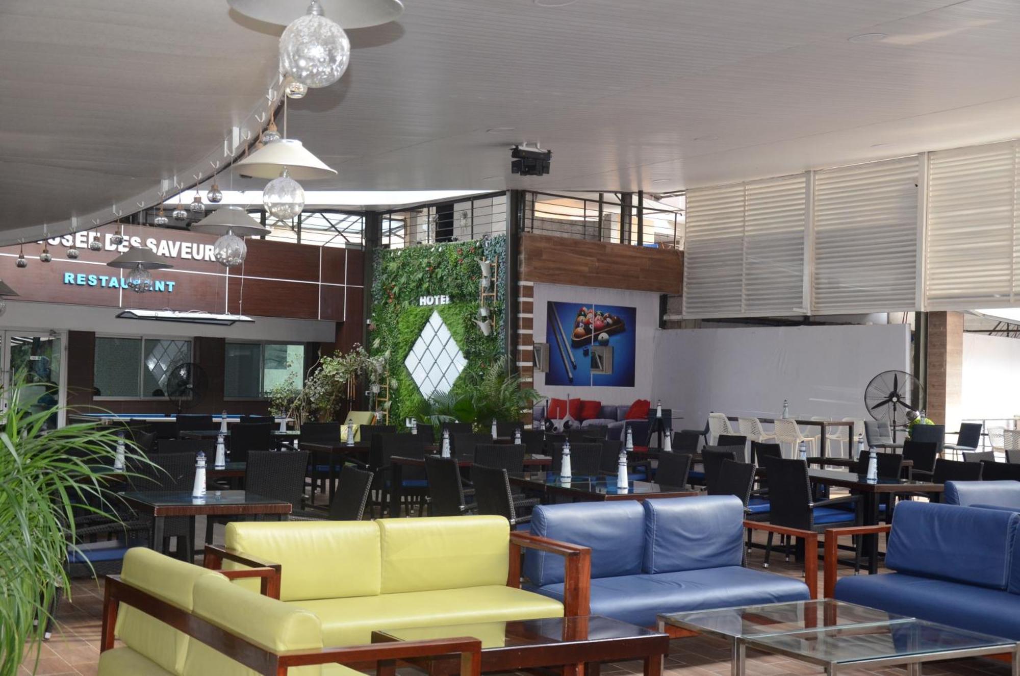 Hotel Le Vaisseau 아비장 외부 사진