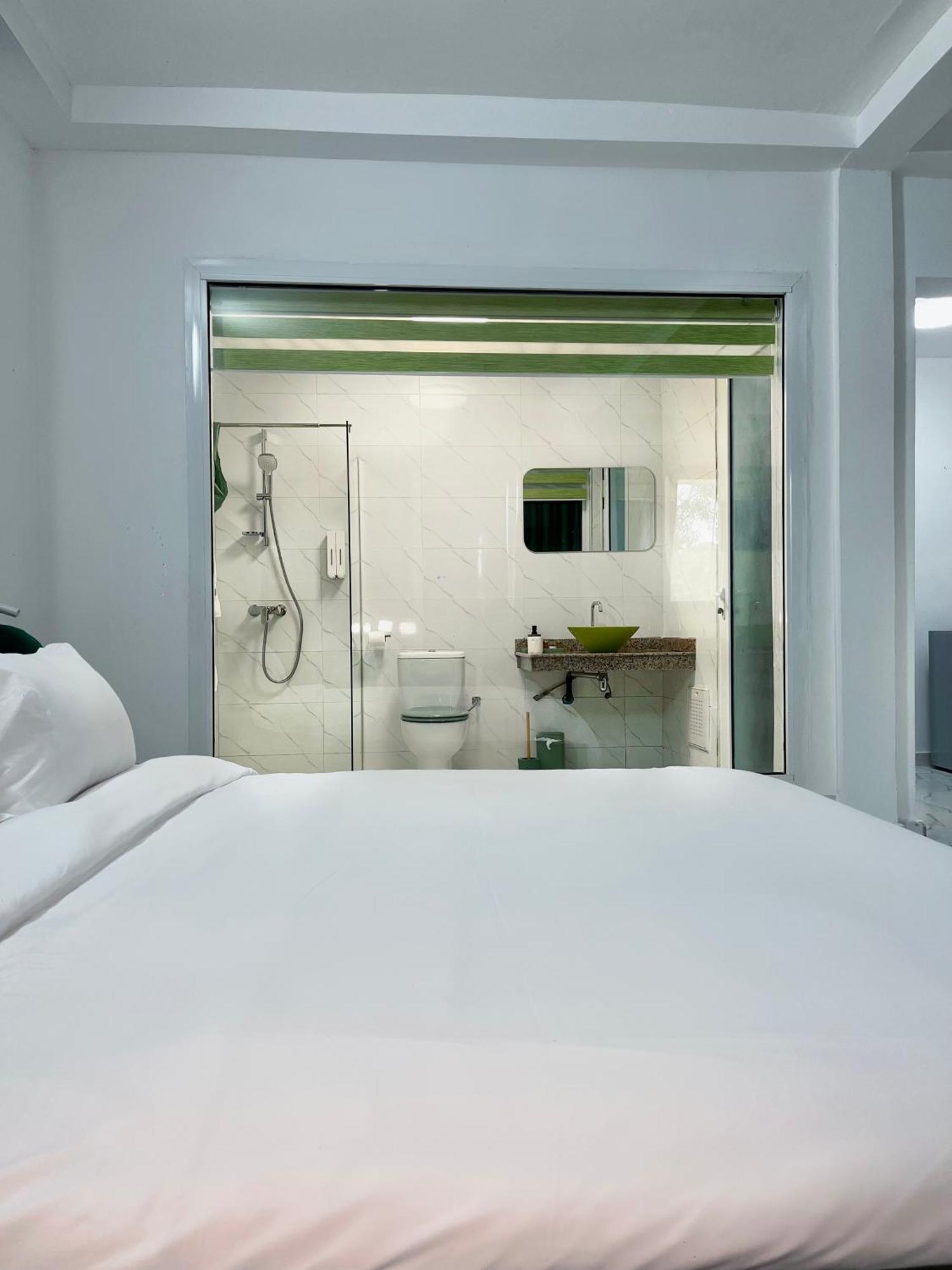 Hotel Le Vaisseau 아비장 외부 사진